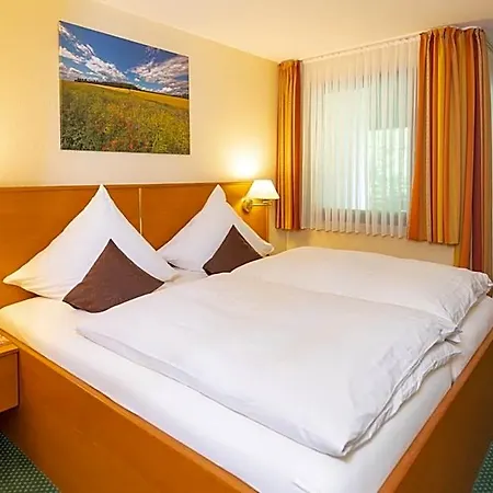 Burgfrieden Hotel 3*