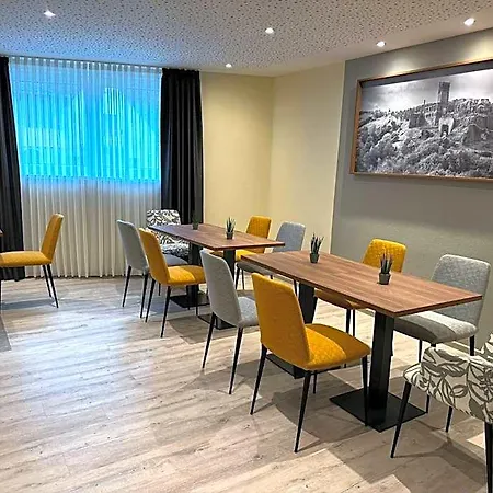 Burgfrieden Hotel